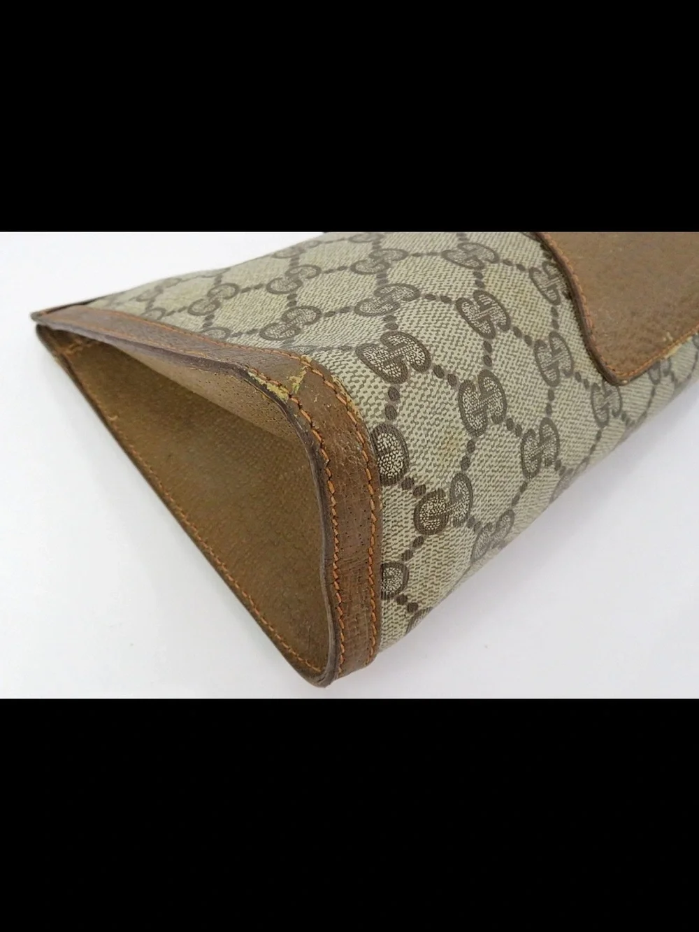Gucci Beige GG Canvas and Brown Leather Clutch with Green-Red Web